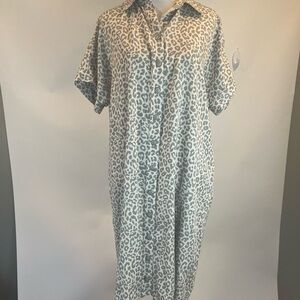 Soft Surroundings Gray Leopard Print Short Sl Shirt Dress